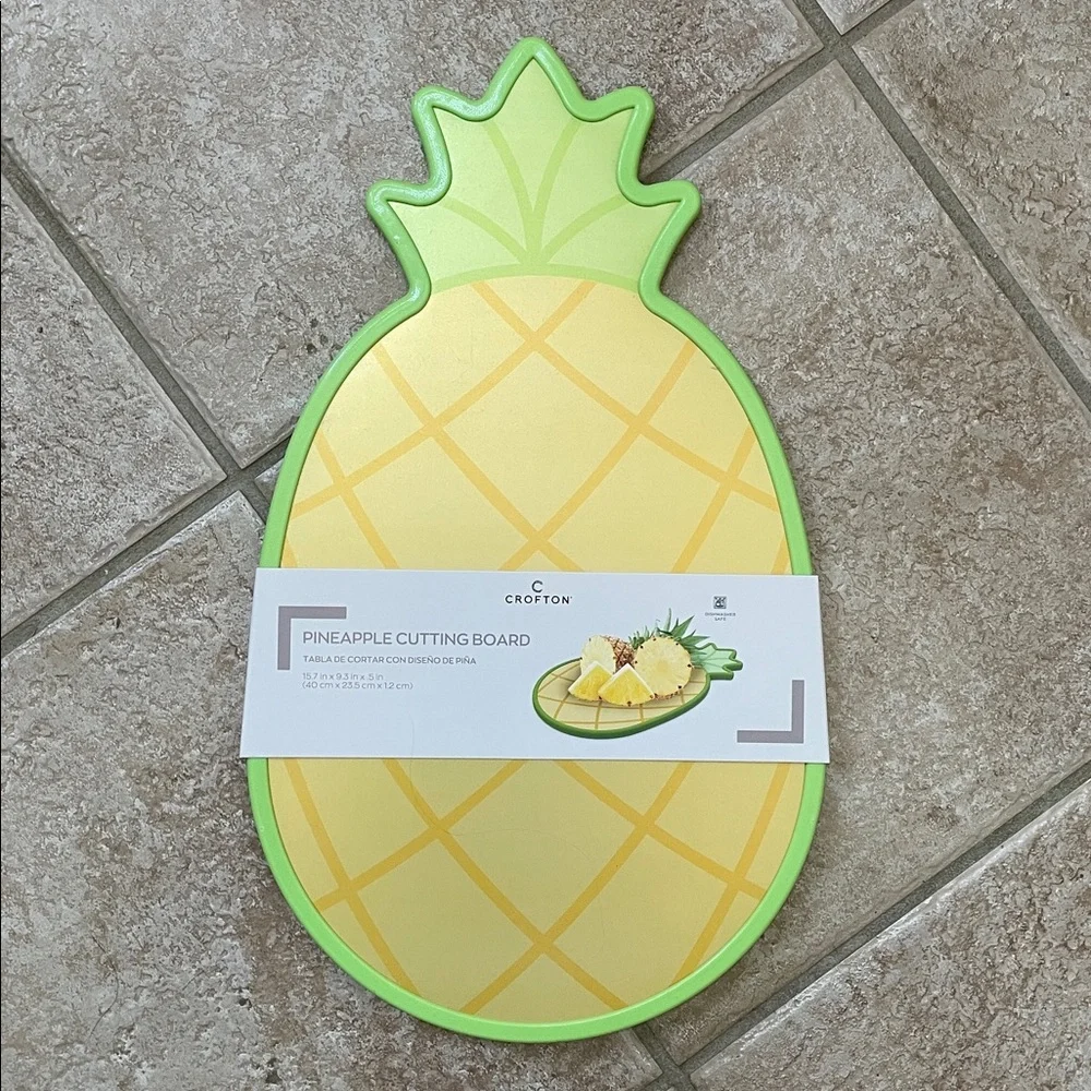 Crofton Pineapple Fruit Shape Double Sided Large Surface Cutting Chopping Board